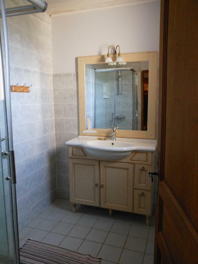 Villa La Jasse De Blayac à Roquefort-sur-Soulzon Extérieur photo